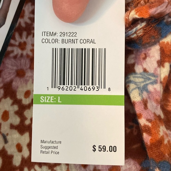 Women’s dress - Picture 4 of 4